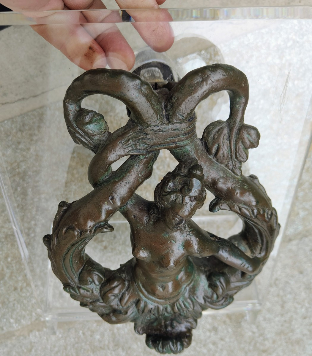 Battente veneziano in bronzo a forma di nereide-photo-6
