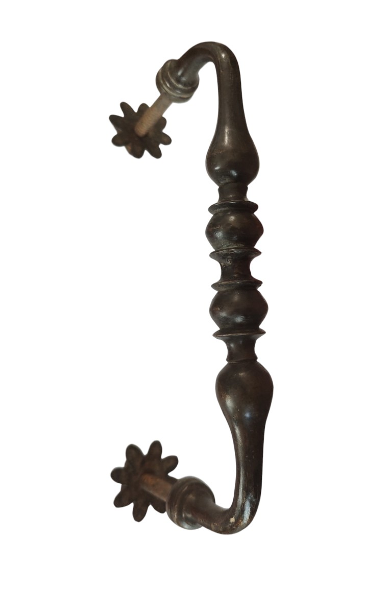 Grande maniglia in bronzo XVIII secolo -photo-1