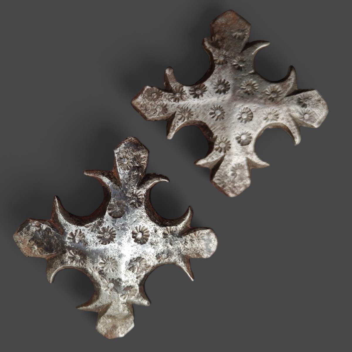 Coppia di grandi chiodi inizio XVII secolo-photo-5