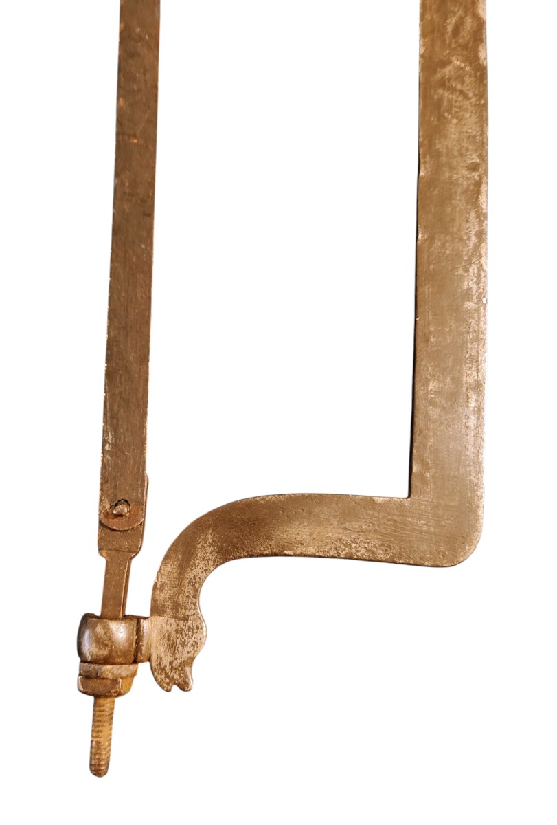 Bella sega in ferro forgiato terminale zoomorfo con manico in bosso  XVIII secolo-photo-2