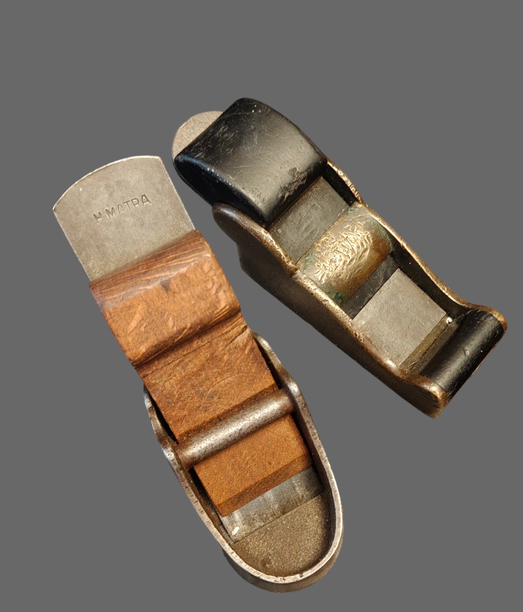 2 Piccole pialle metalliche inizio XX secolo-photo-3