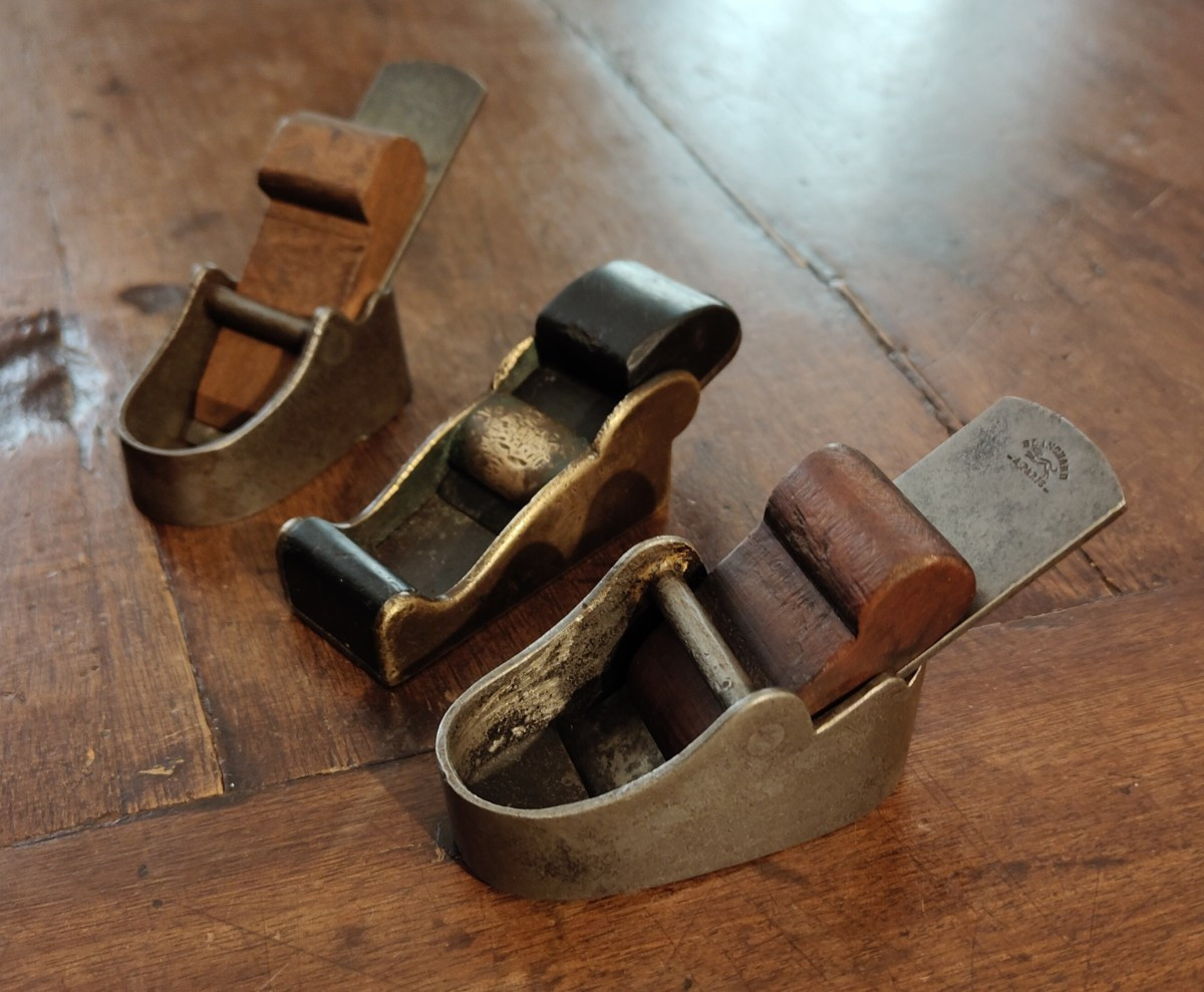 3 Piccole pialle metalliche inizio XX secolo