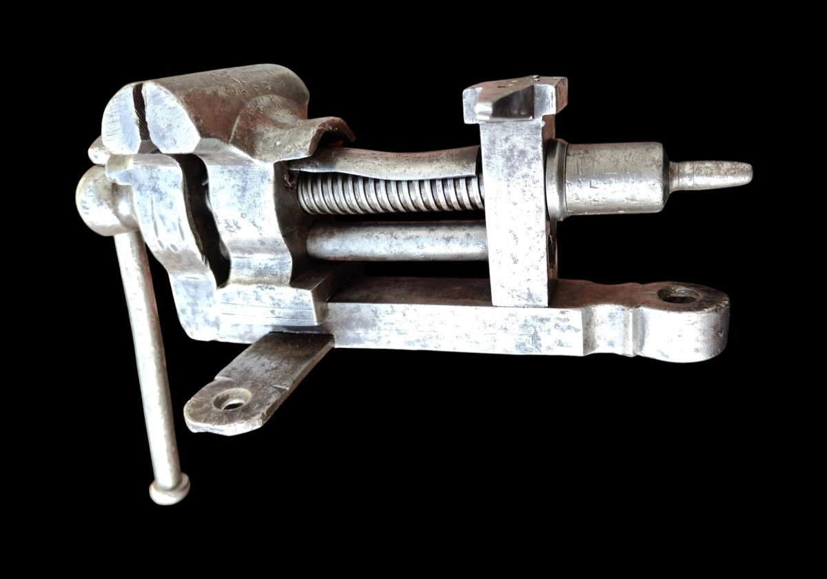 Morsa da banco per lavori di precisione in ferro forgiato-photo-4