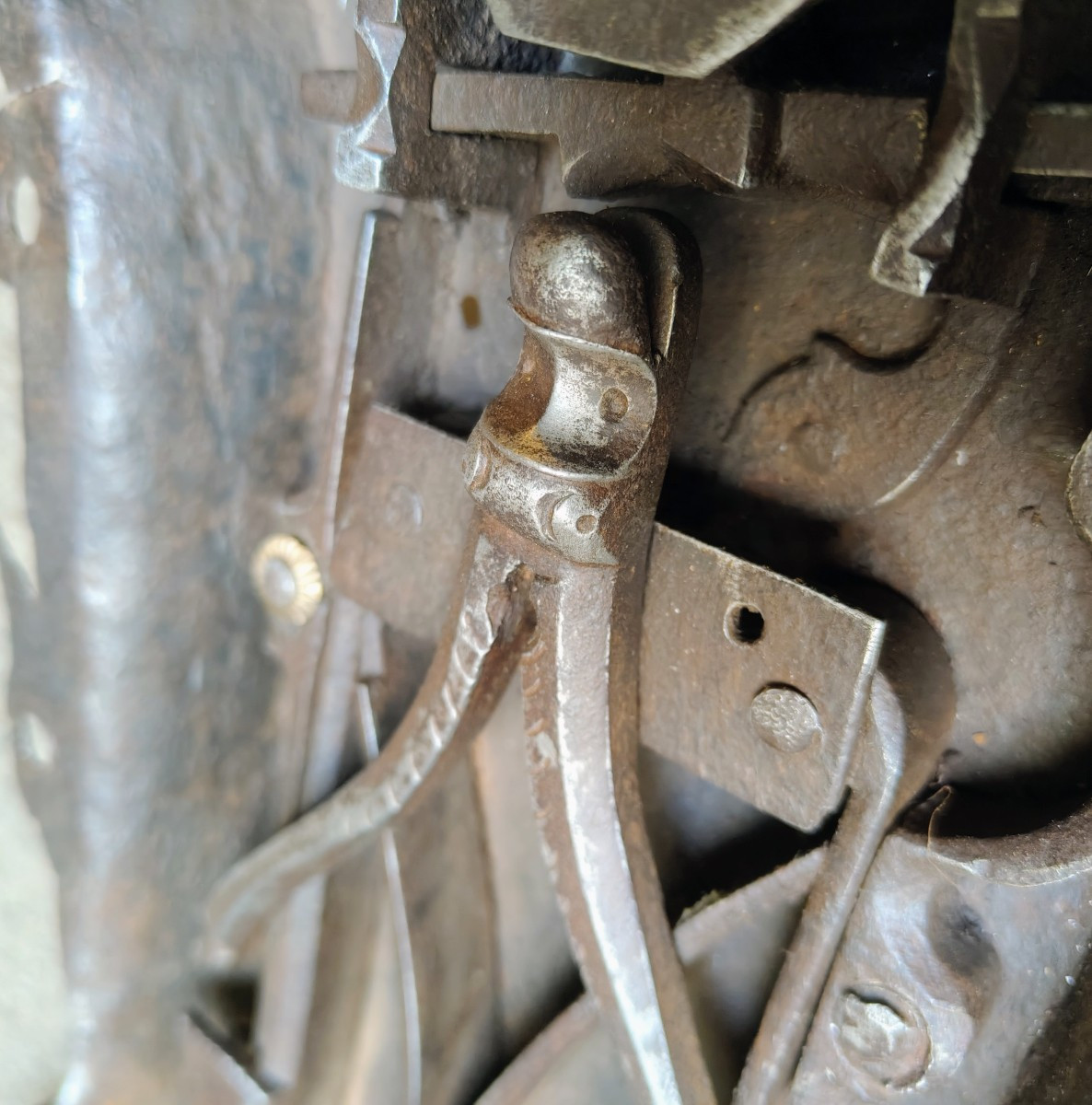 Grande serratura gotica da cassapanca-photo-2