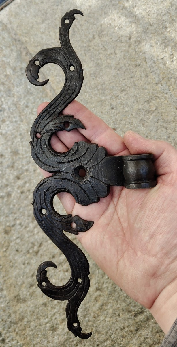 Coppi di cerniere in ferro forgiato ed inciso XVIII secolo -photo-2