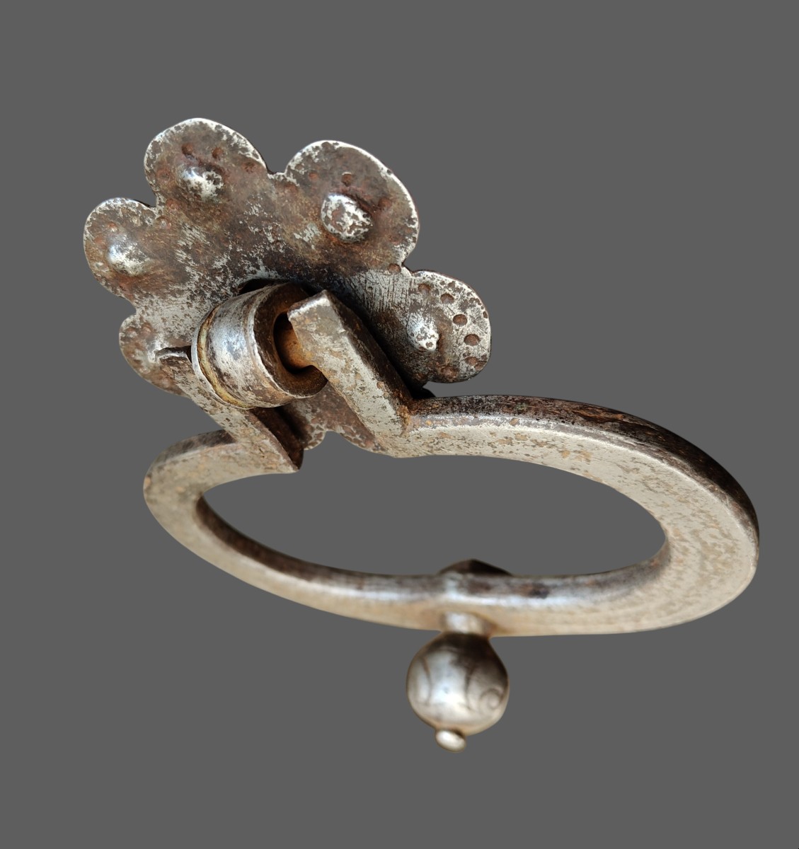 Bel battiporta in ferro forgiato ed inciso Italia inizo XVII secolo-photo-4