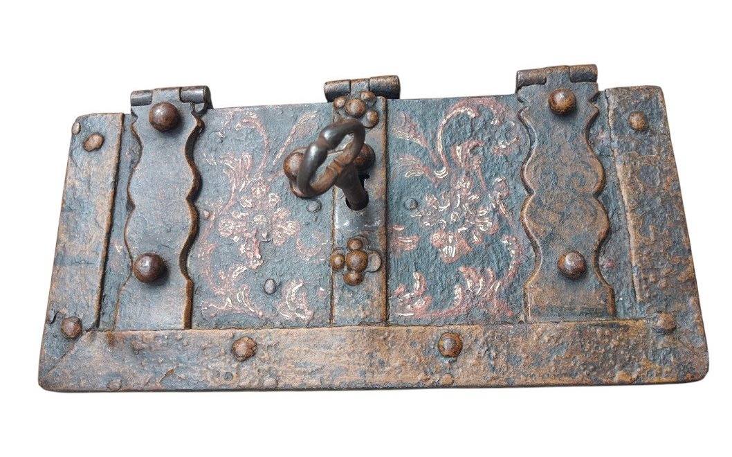 Bel cofanetto in ferro dipinto inizio XVII secolo-photo-1