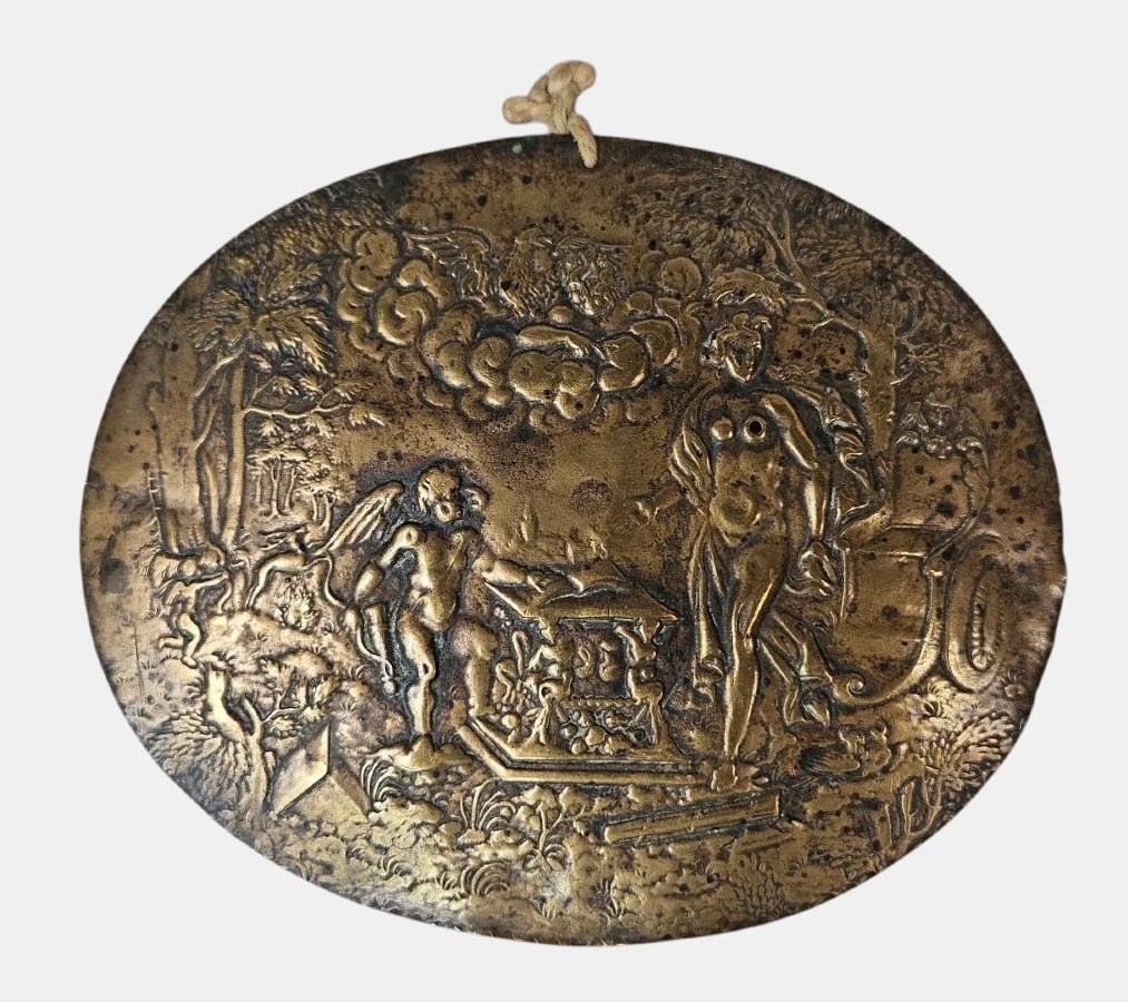 Placchetta ovale in ottone rappresentante Diana ed Amore sormontati da Zeus inizio XVII secolo-photo-2