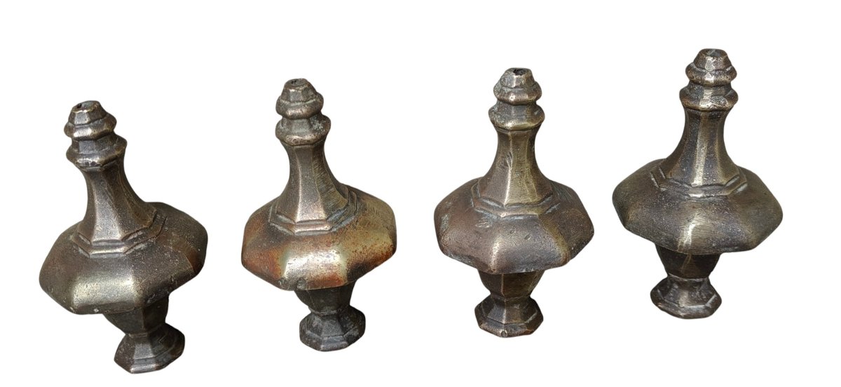 4 elementi in bronzo XVIII secolo