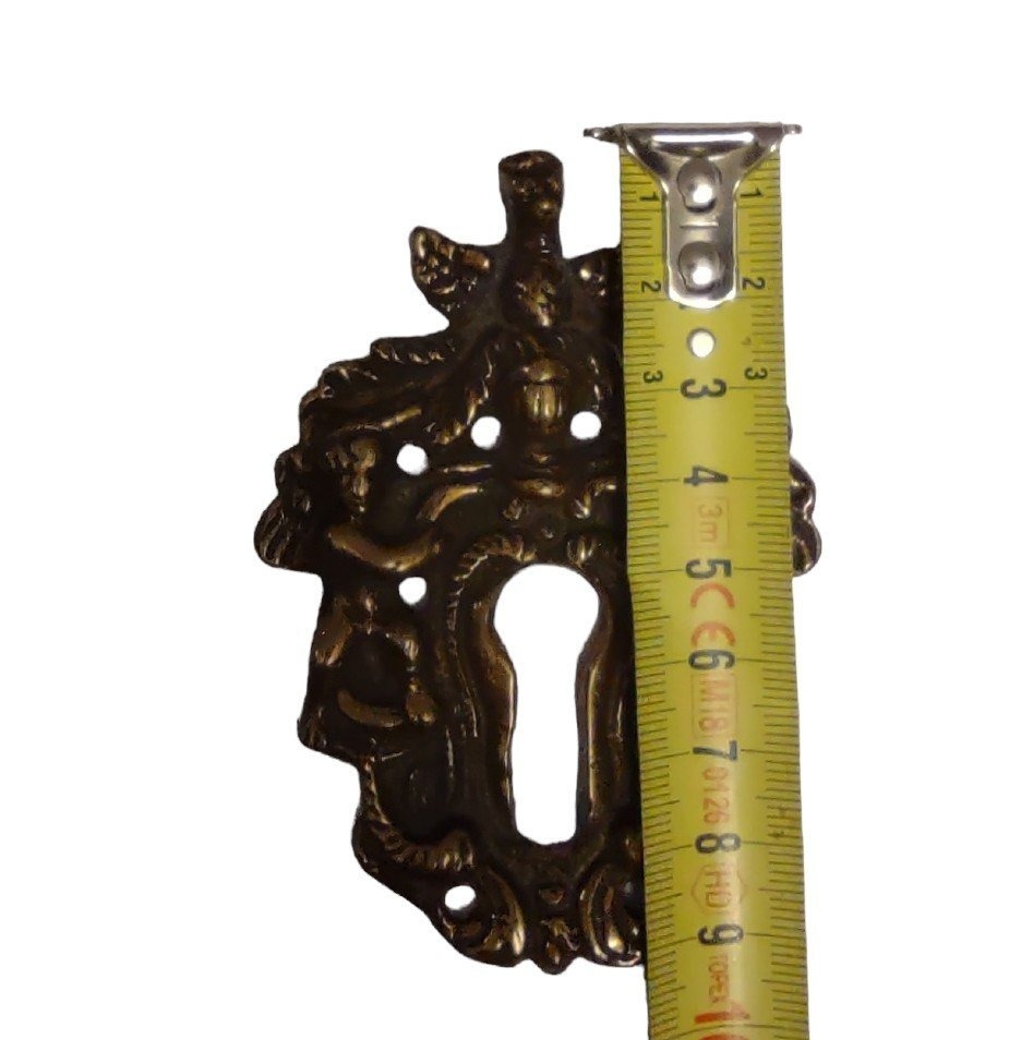 Importante bocchetta in bronzo riccamente scolpita-photo-4