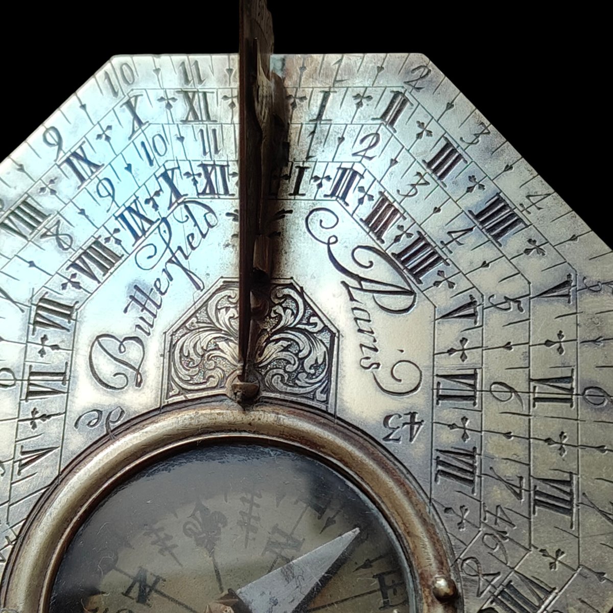 Orologio solare tascabile Butterfiel à Paris  1700 circa-photo-2
