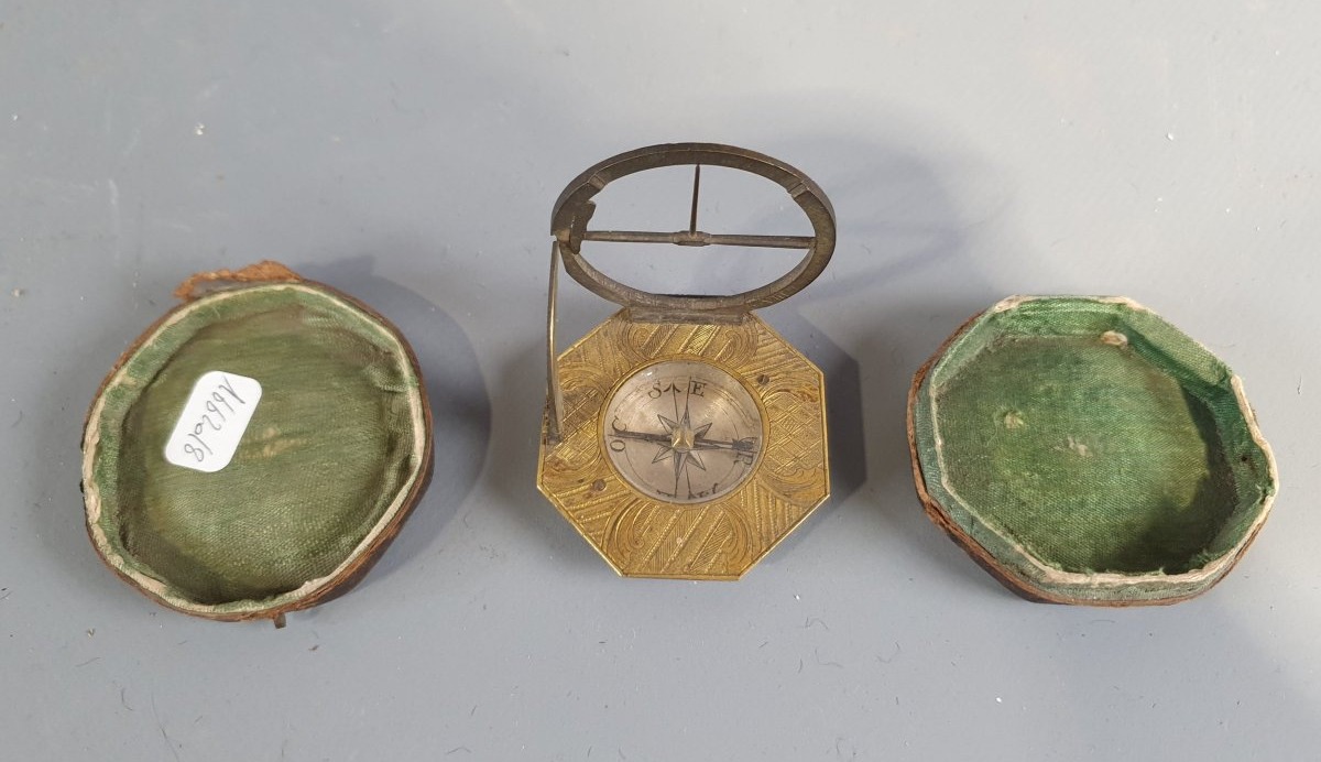 Orologio solare in lattone inciso L. Grassl 1740-80