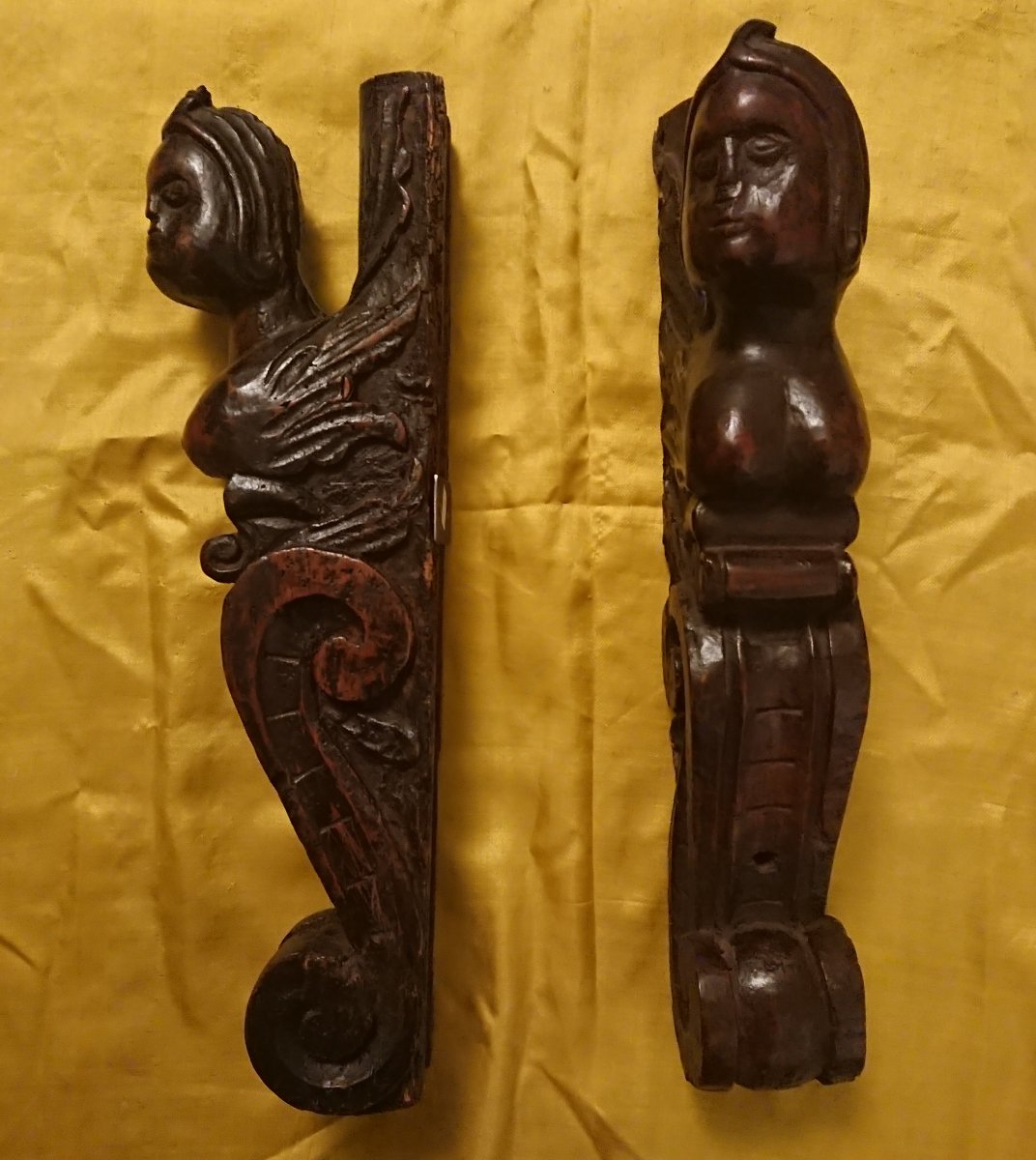 Paire De Pilastres En Noyer Sculpté XVI E Siècle -photo-2