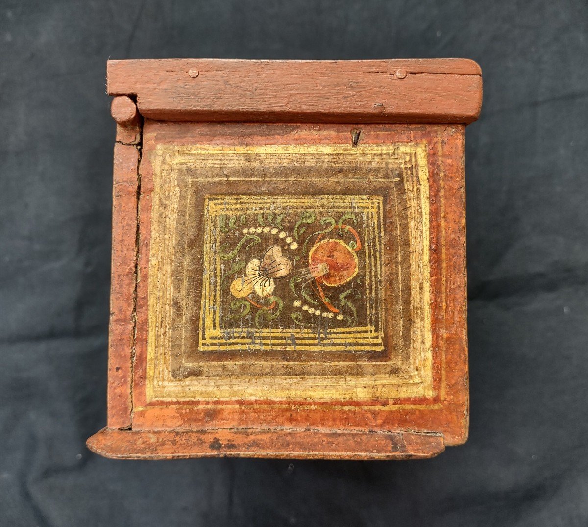 Petit Coffret En Bois Peint XVIe Siècle-photo-8