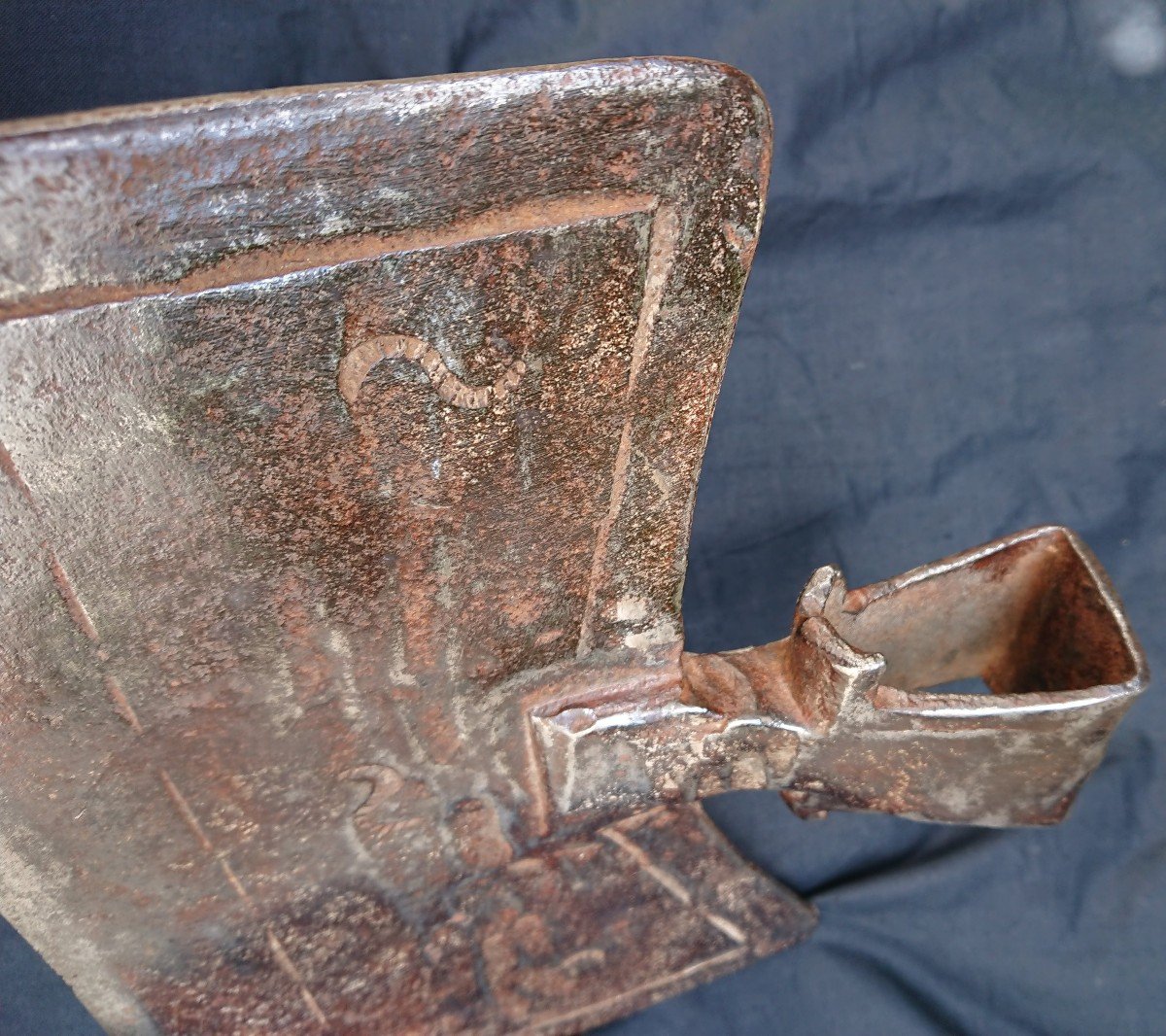Bell'ascia da carpentiere in ferro forgiato XVII secolo-photo-3