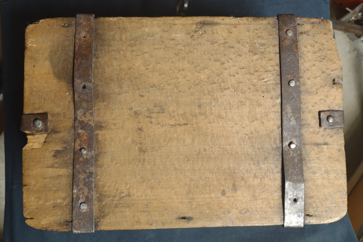 Scatola in legno laccato con bella ferramenta originale Alto Adige XVII secolo-photo-5