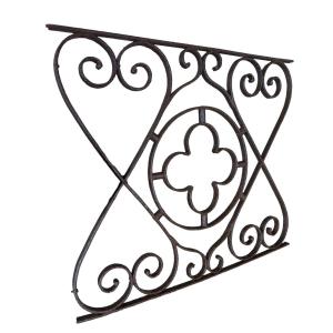Inferriata in ferro forgiato fine XVII secolo 
