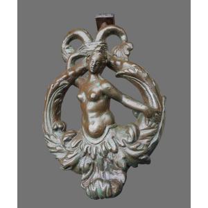 Battente veneziano in bronzo a forma di nereide