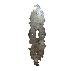 Importante bocchetta barocca in ferro interamente cesellata