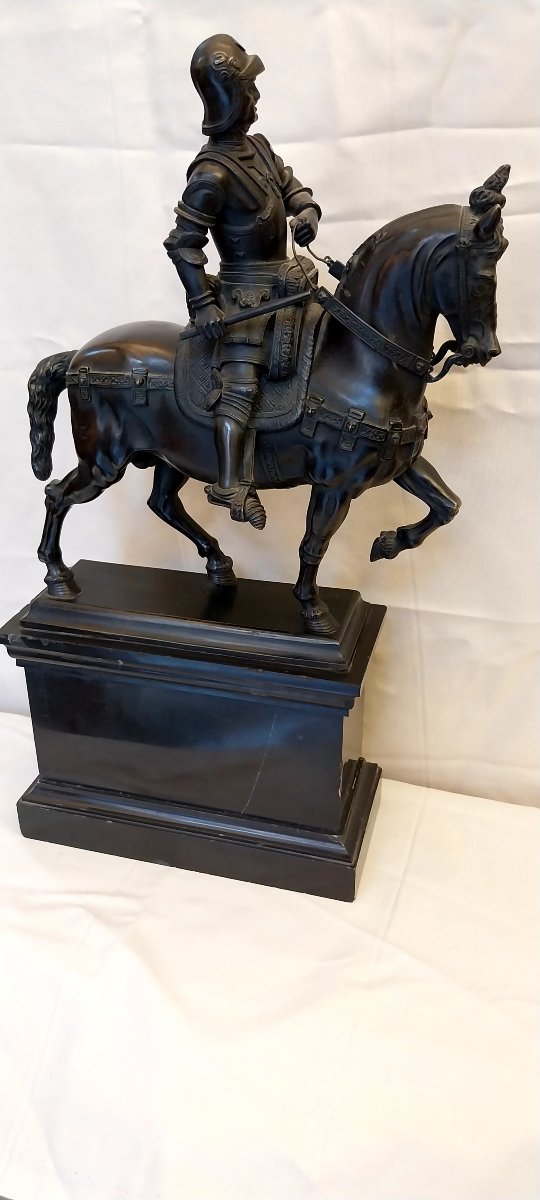Scultura in bronzo.-photo-1