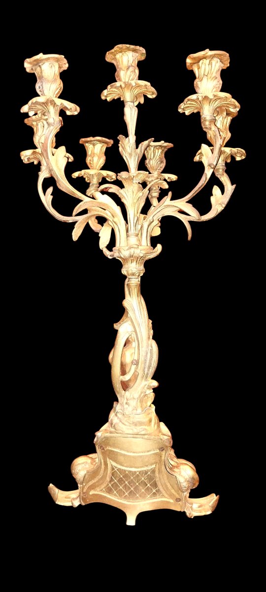 Candelieri in bronzo dorato. -photo-2