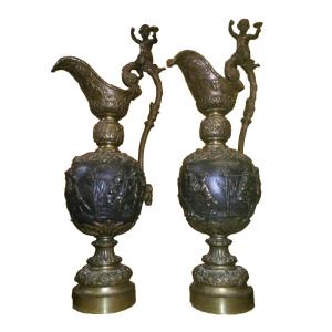Versatoi in bronzo