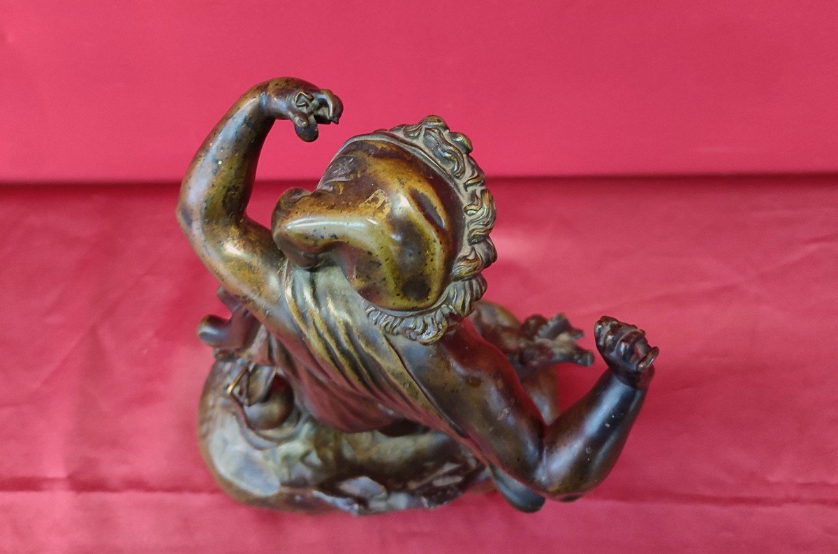 Bacco che danza figura in bronzo-photo-1
