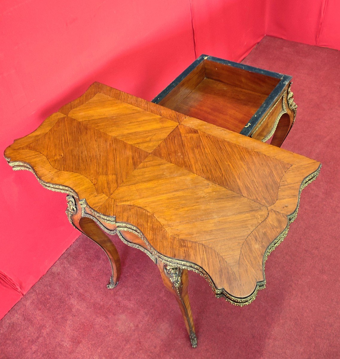 Tavolino da gioco con bronzi-photo-2