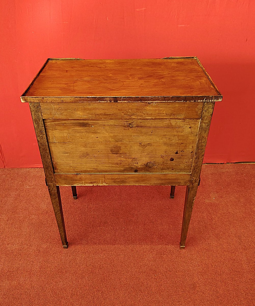 Comodino con tre cassetti-photo-4