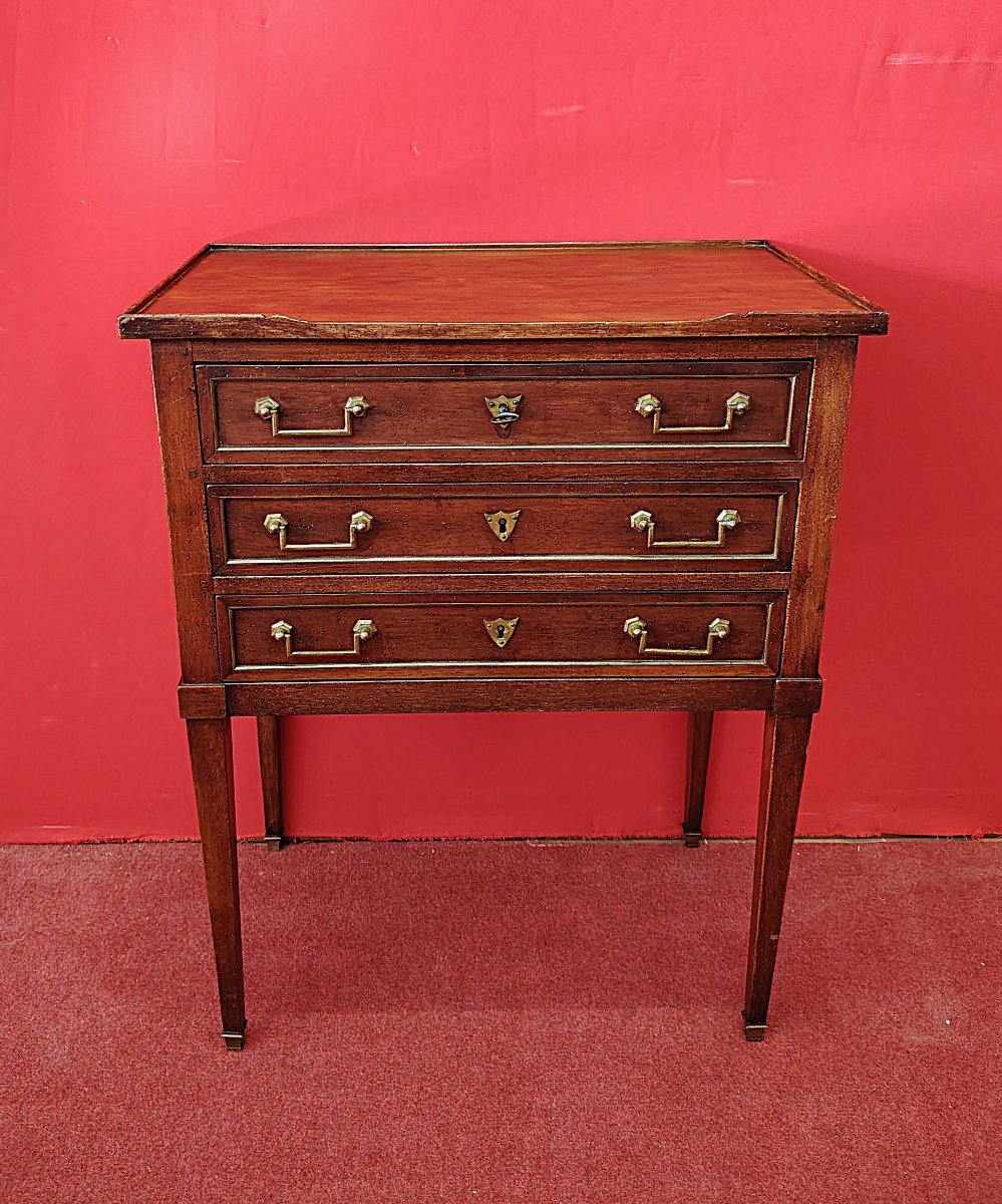 Comodino con tre cassetti-photo-5