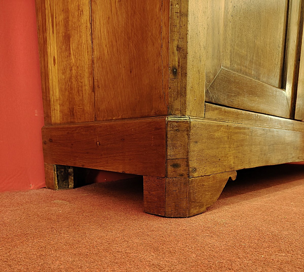 Credenza tre porte in noce- seconda metà 800-photo-3