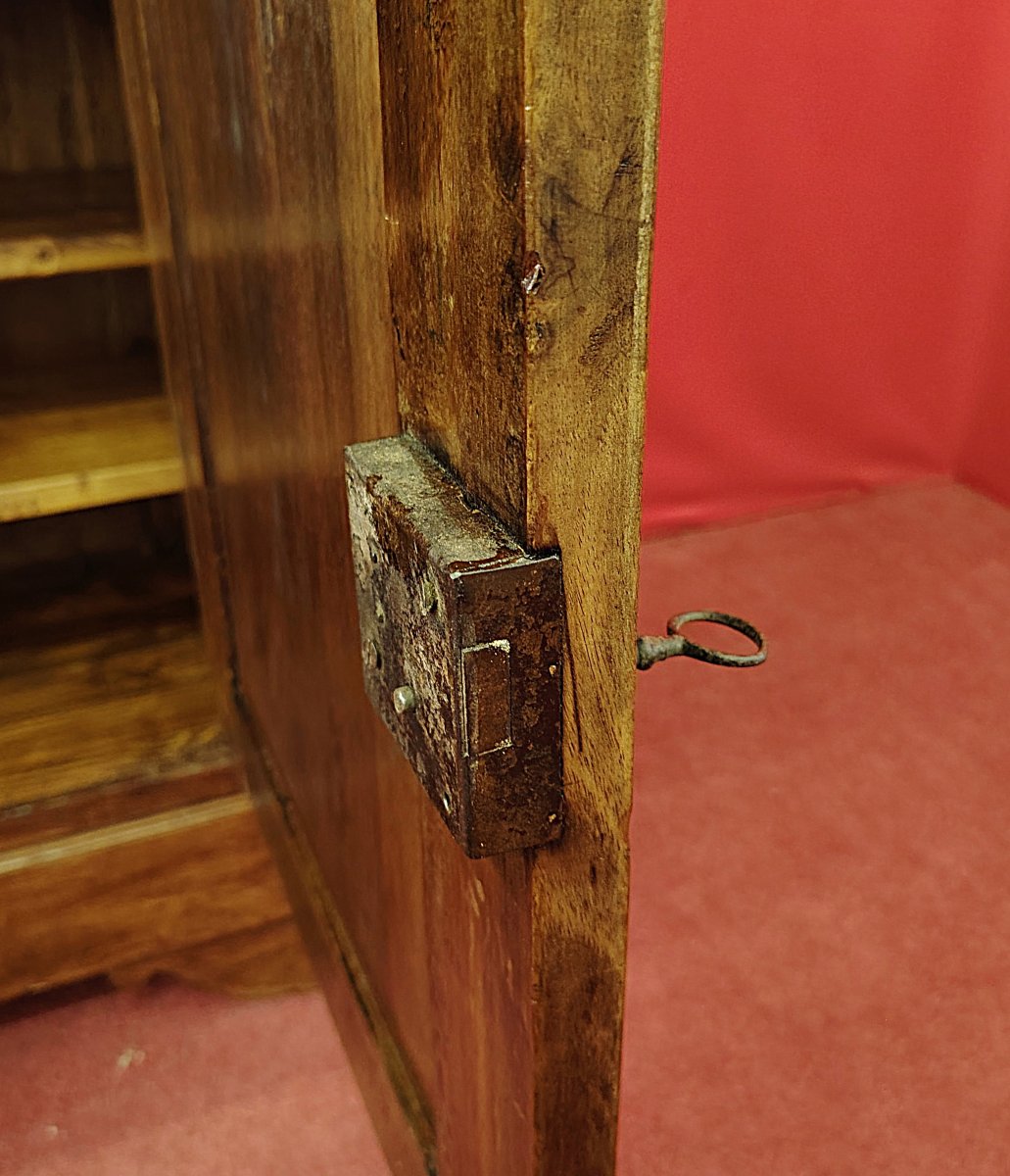 Credenza tre porte in noce- seconda metà 800-photo-1