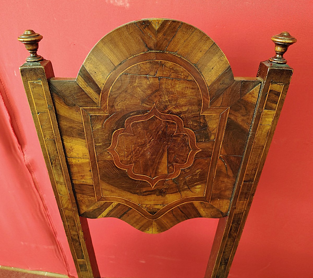 Coppia di Sedie Barocche Intarsiate in Noce e Radica – Lombardo-Veneto, fine XVII secolo-photo-1