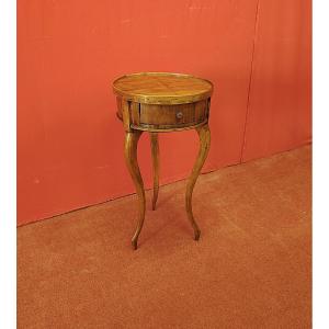 Piccolo tavolino rotondo