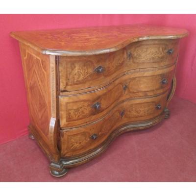 Commode Suisse Du 18ème Siècle, Incrustée