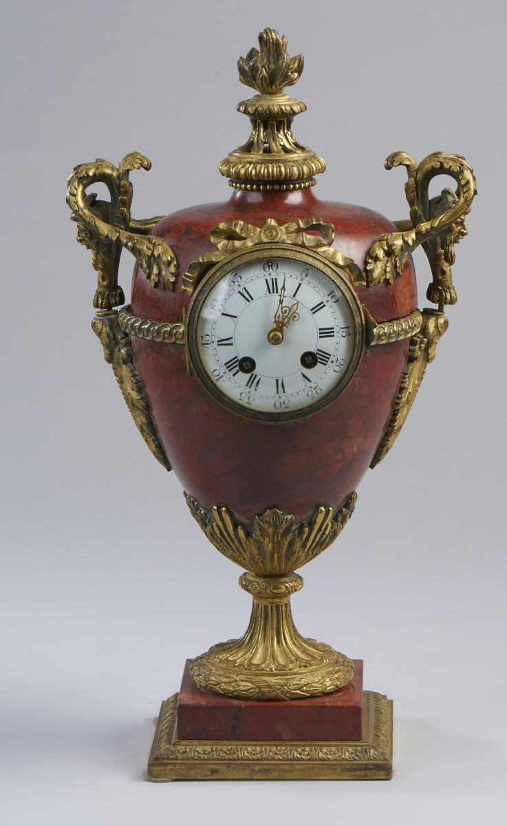 Orologio in Marmo Rosso Seconda metà del XIX Secolo