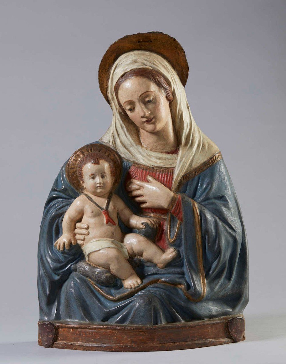 Madonna del Latte  rilievo in stucco policromo