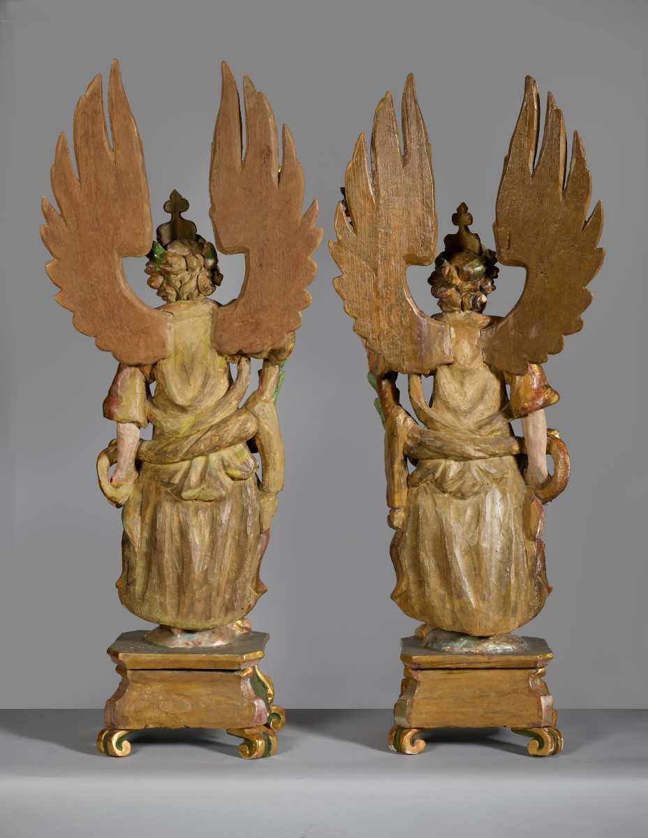 Coppia di Angeli portacero sculture in legno dorato e policromo-photo-3