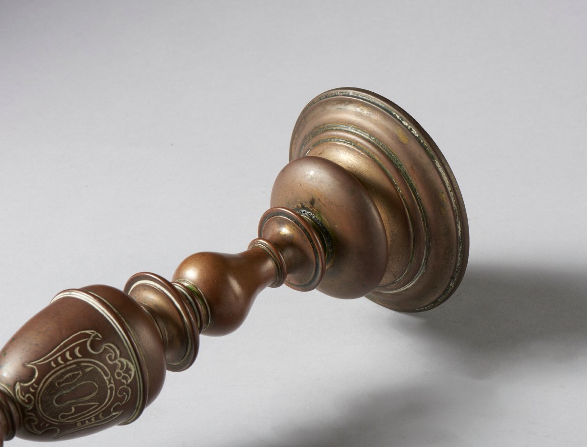 Candeliere    in bronzo fuso a balaustro.-photo-6