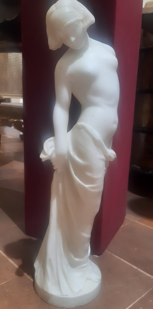 Scultura donna del XXesimo secolo