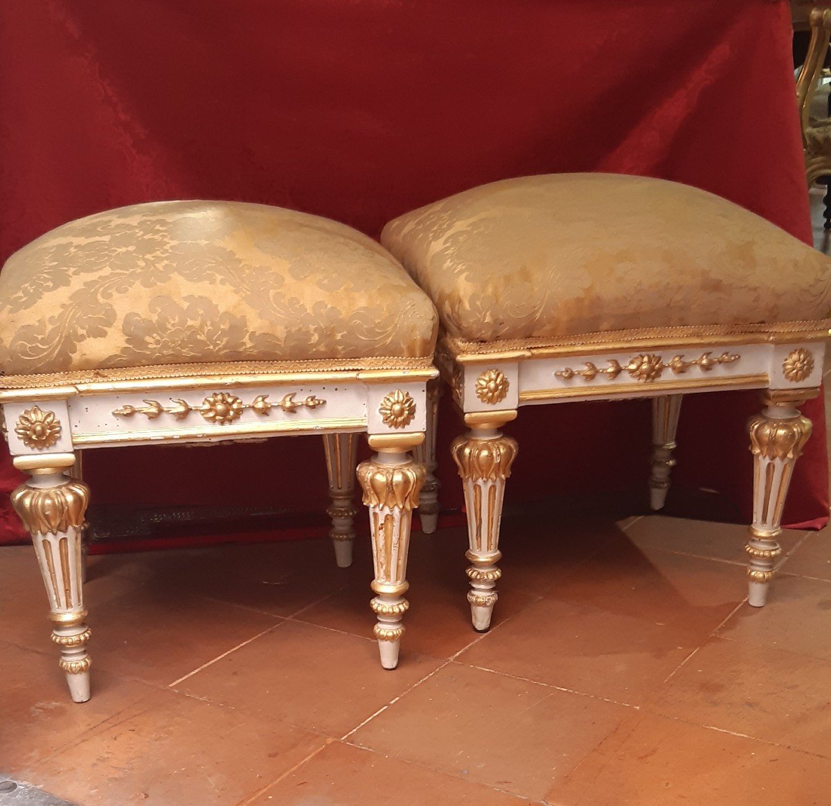 Paire de tabouret duXVIII siecle