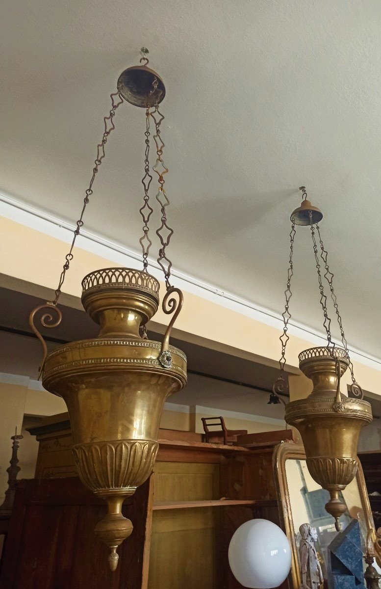 Coppia di lampade  votive  in ottone e bronzo Luigi XVI-photo-2