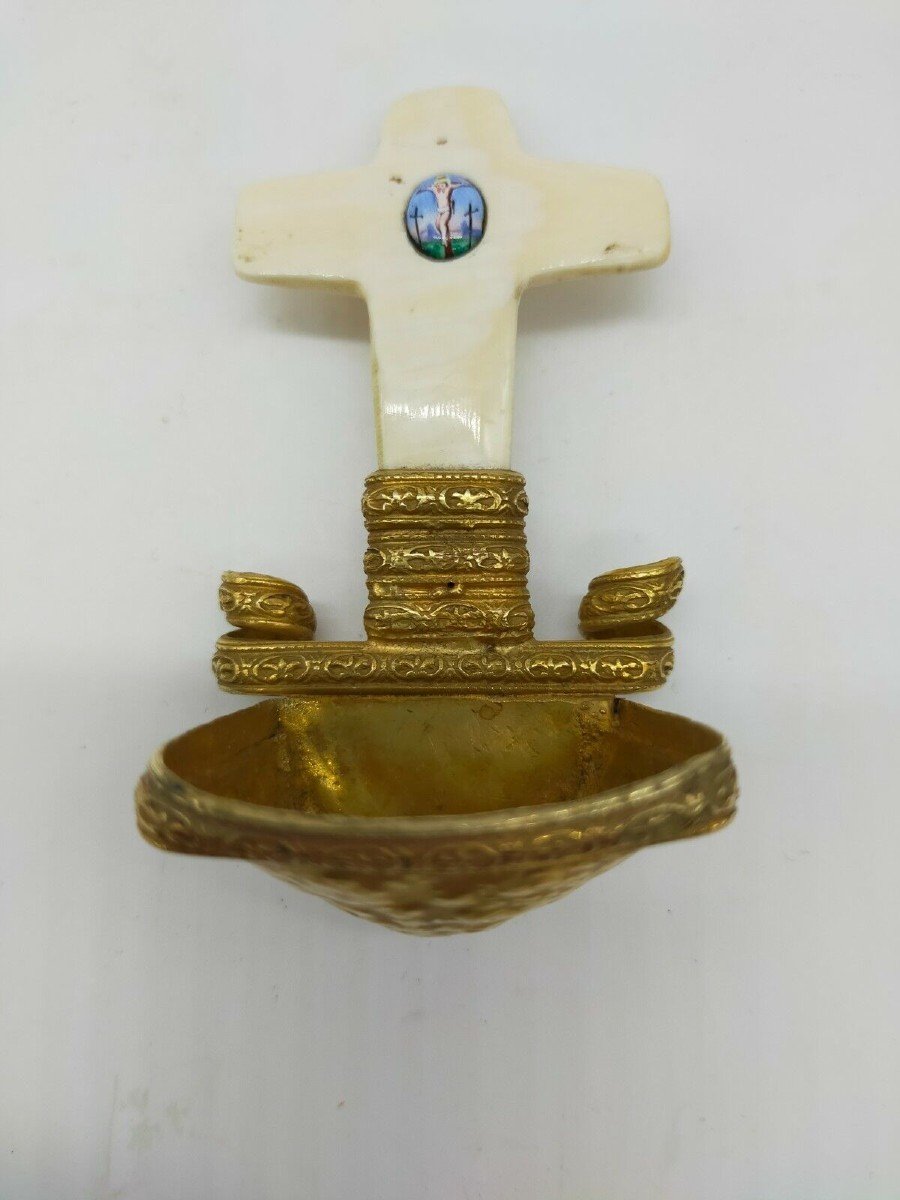 Croce Acquasantiera in avorio e bronzo dorato con smalto crocifissione-photo-3