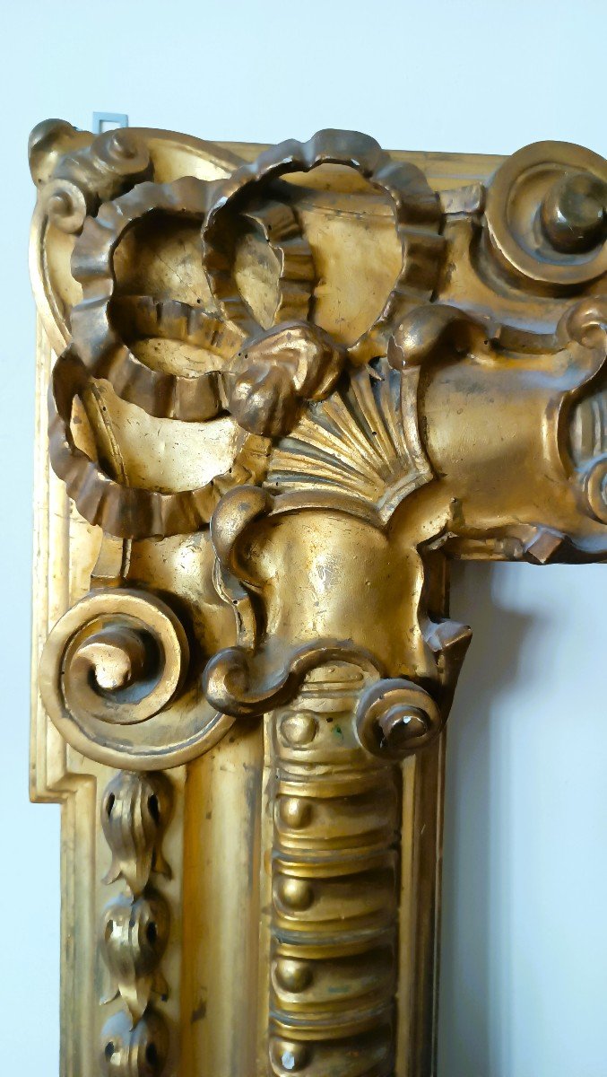 Grande cornice in legno dorato intagliato XIX secolo-photo-1