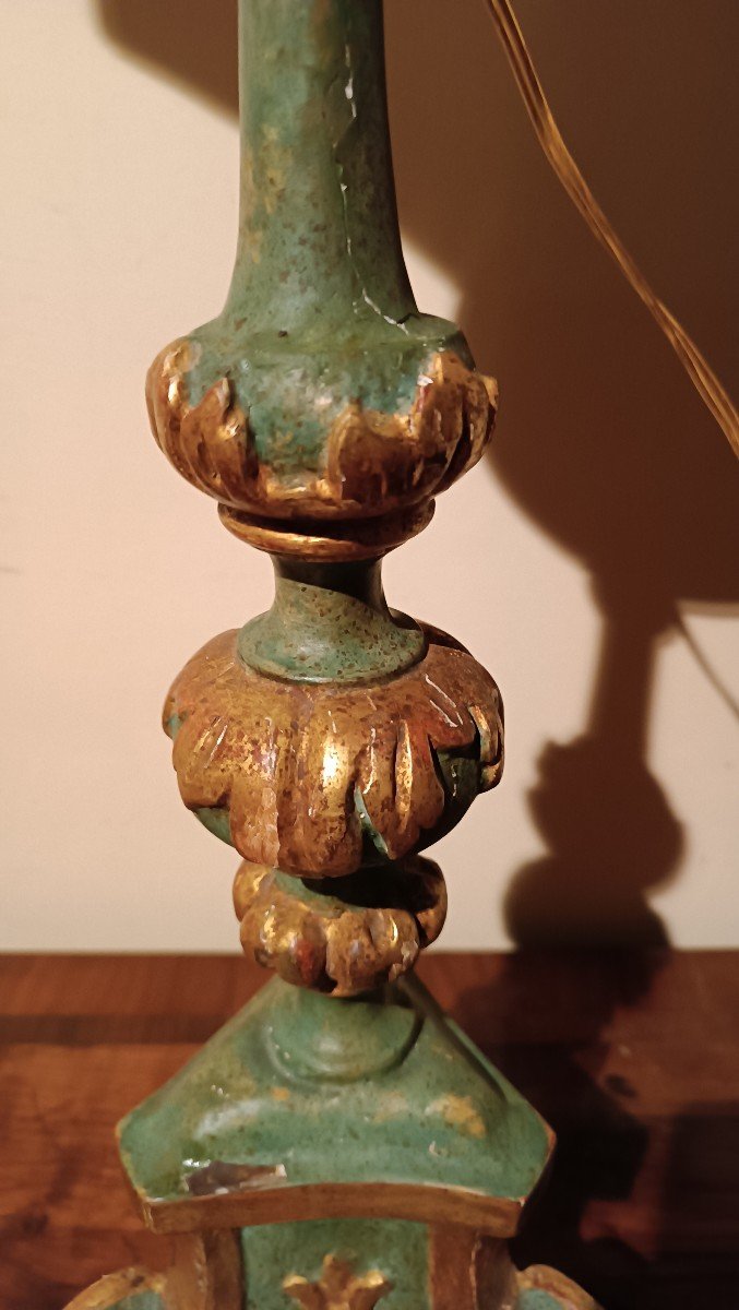 Antico candeliere in legno Barocco-photo-1