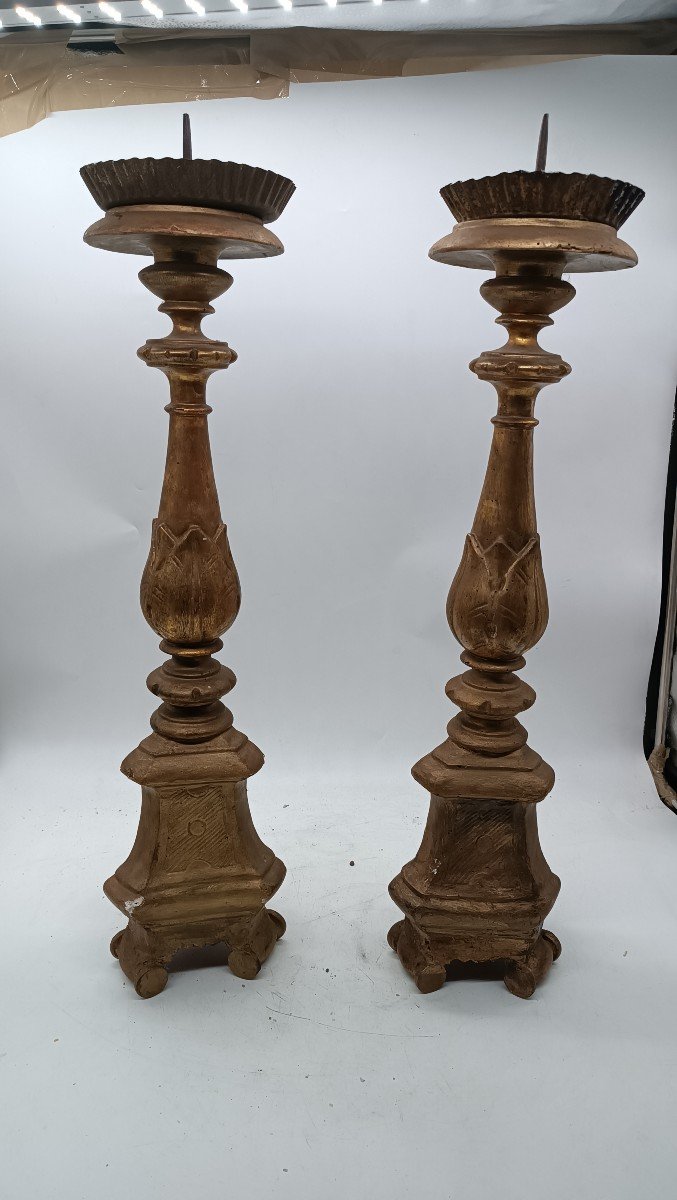 Coppia candelieri antichi legno dorato