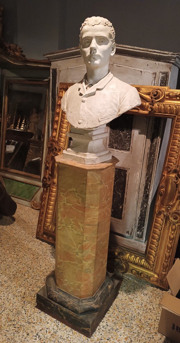 Grande busto in gesso ritratto virile,firmato 1886--photo-2