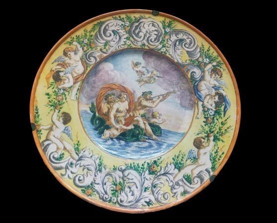 Grande piatto a raffaellesche "galatea" XIX secolo manifattura italiana