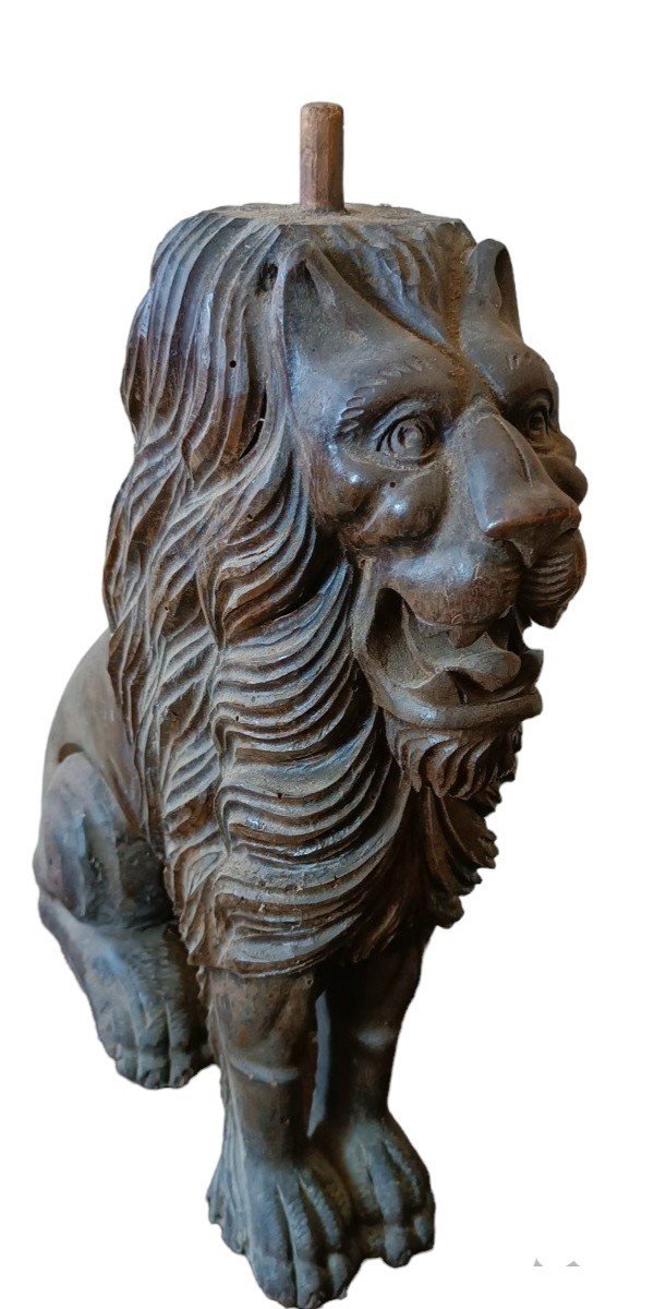 Coppia di sculture intagliate in legno raffiguranti leoni XIX secolo h.50 cm-photo-2