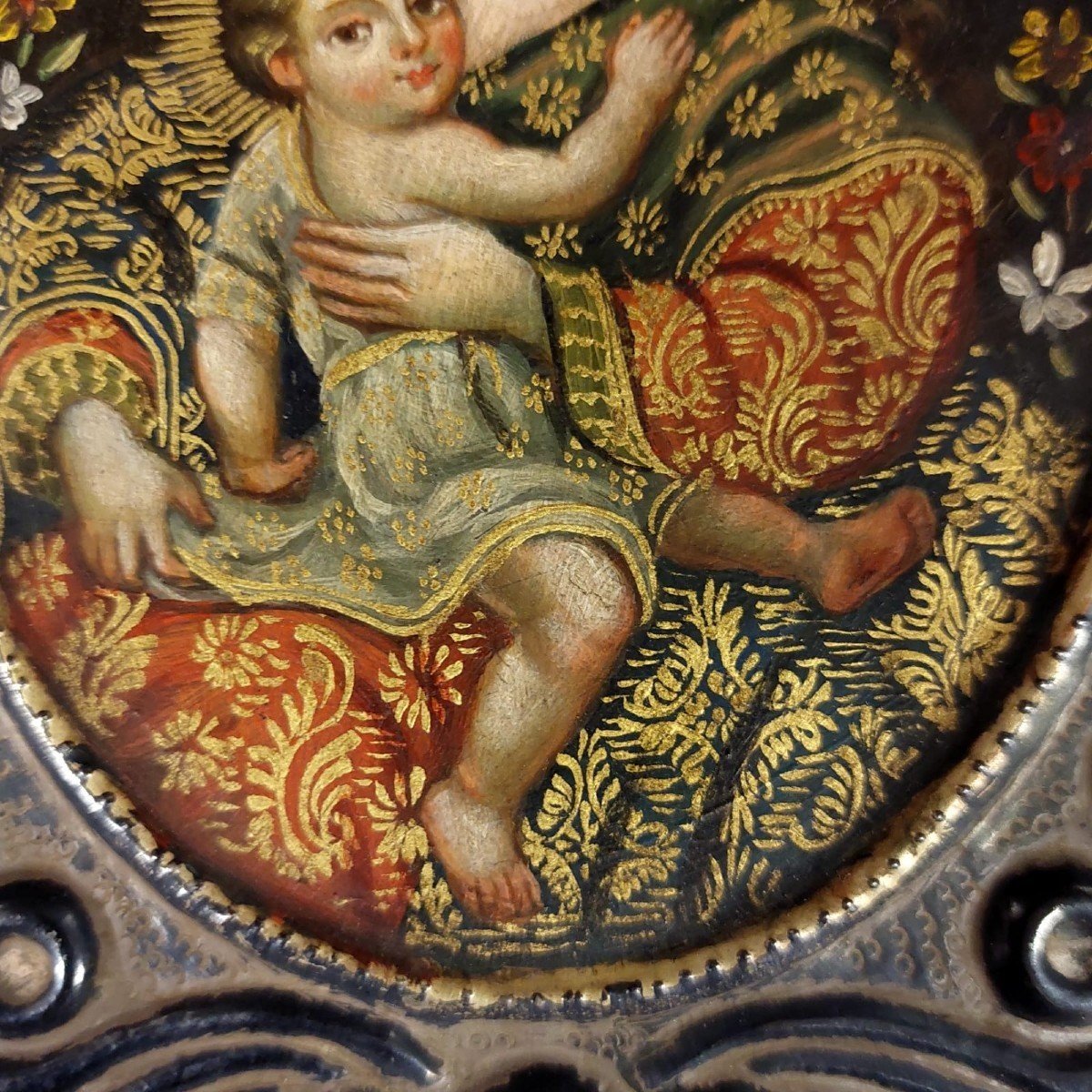 Antico dipinto su argento della Vergine col Bambino,-photo-1